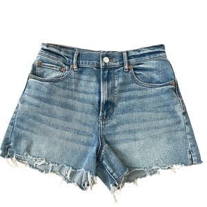American Eagle stretch boyfriend shorts